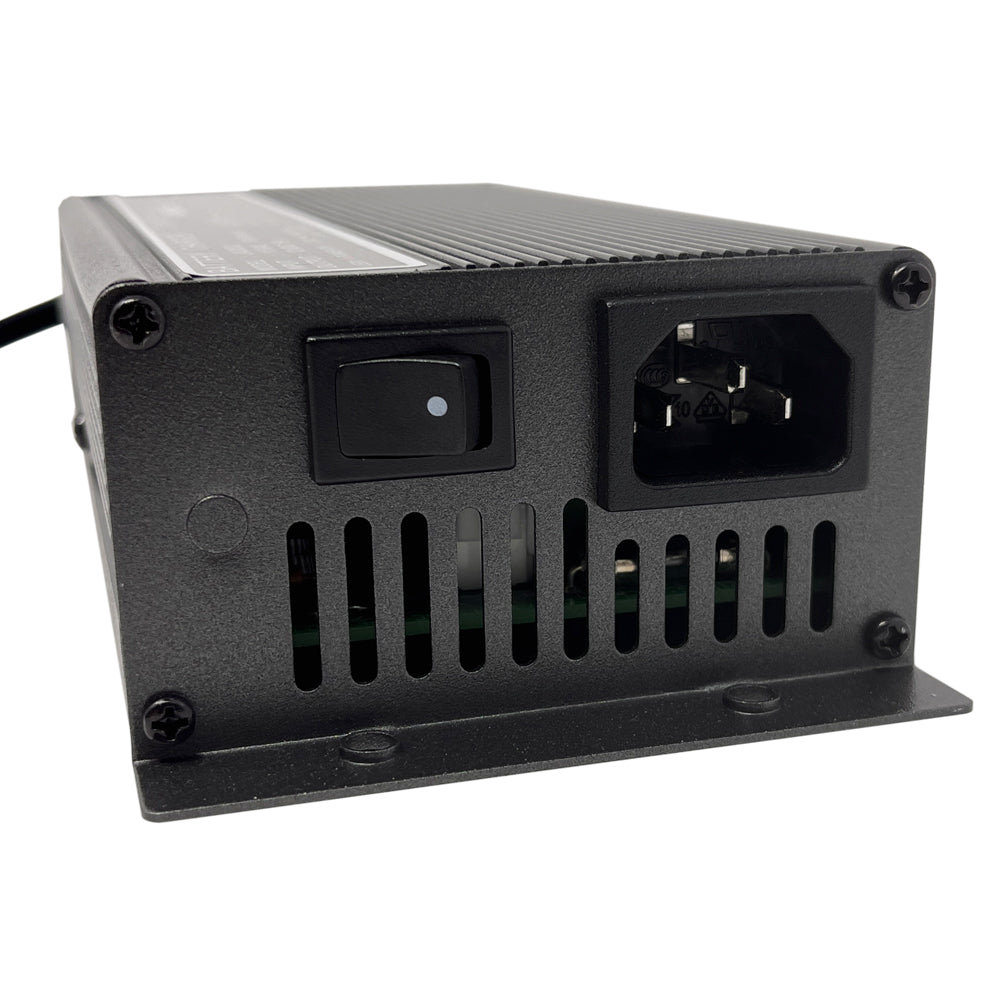 JAC0324-C - Schauer 24V, 3A Fully Automatic Electronic Charger/Maintainer - 115VAC - Battery Clips